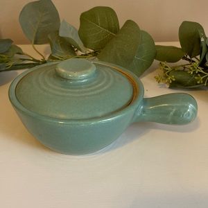 Vintage Bauer Ringware small dish with lid and handle